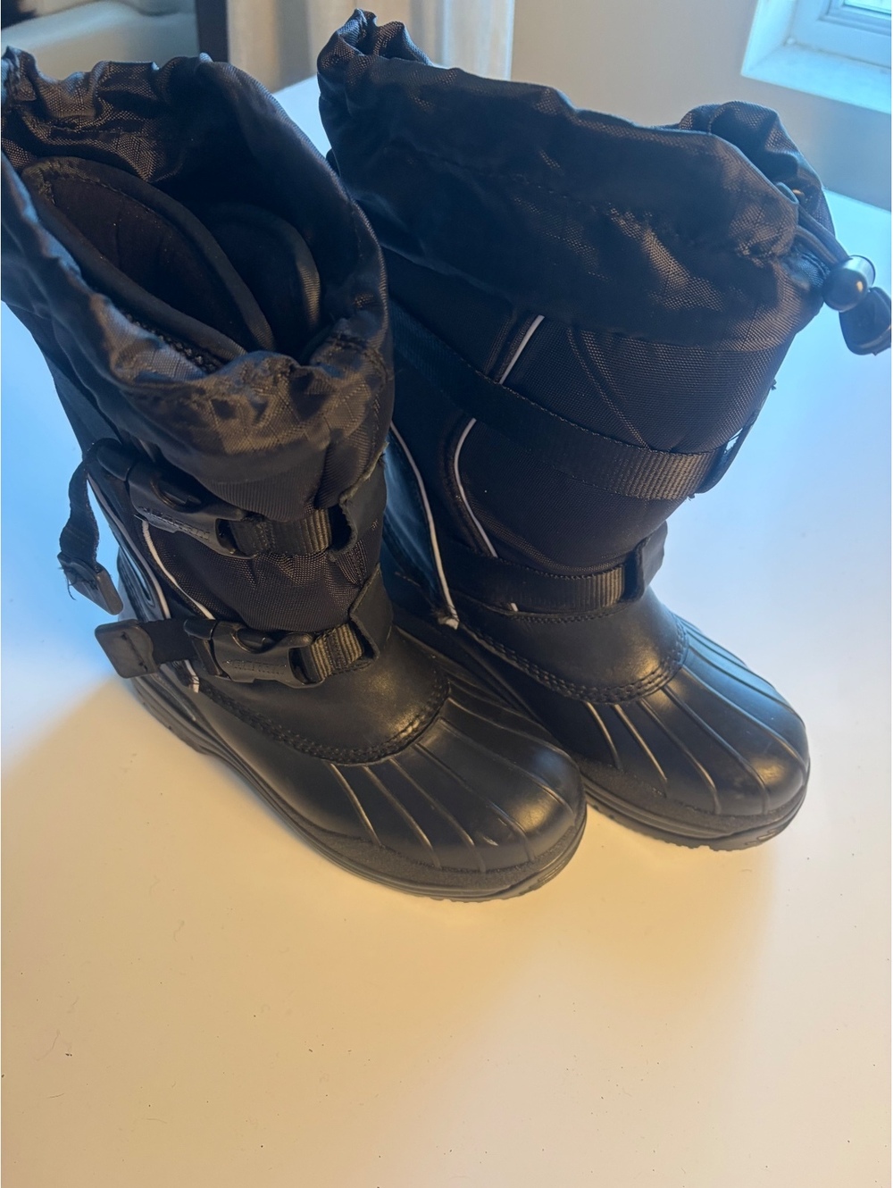 Baffin Women's Black Winter Snow Boots Size 7